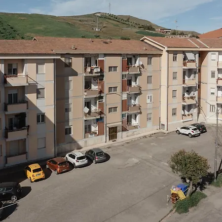 Frühstückspension Zaro 4*