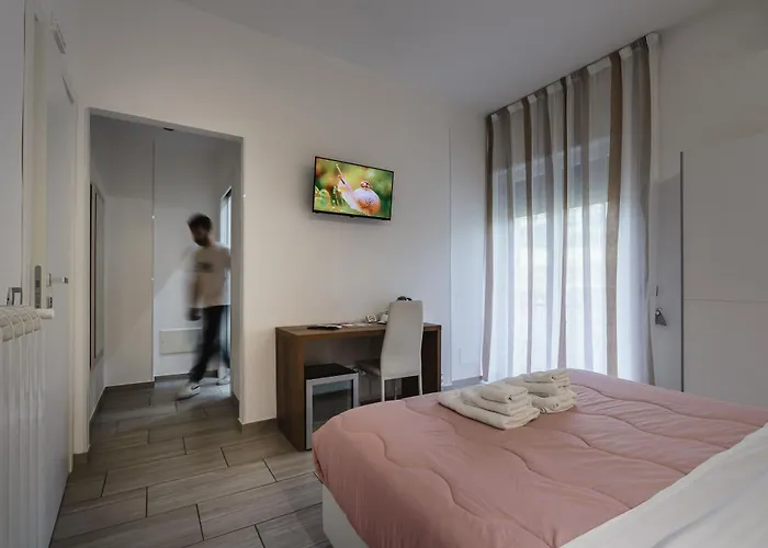 Alojamento de Acomodação e Pequeno-almoço Zaro 4*